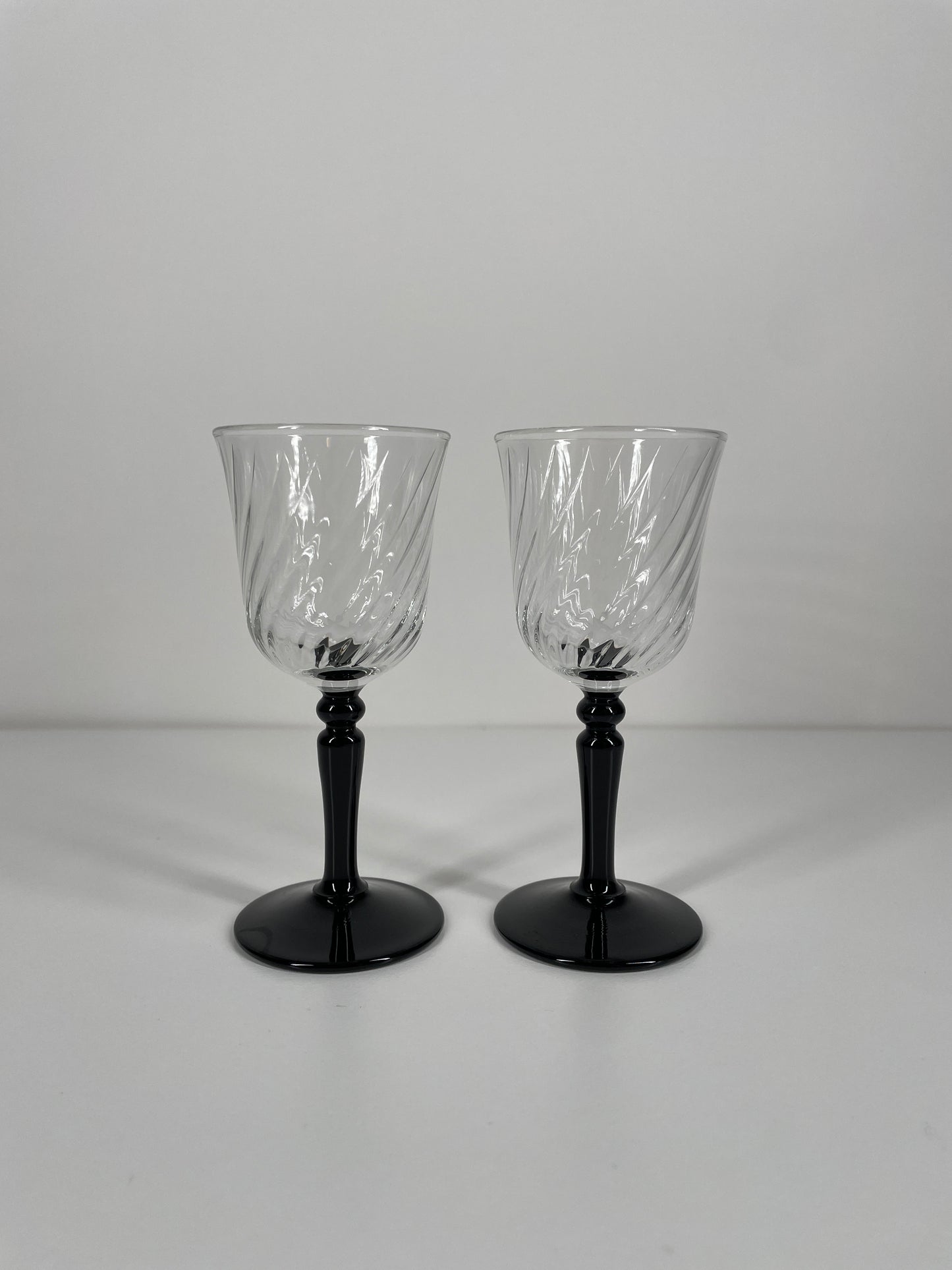 Vintage Swirl Liquor Glasses Luminarc