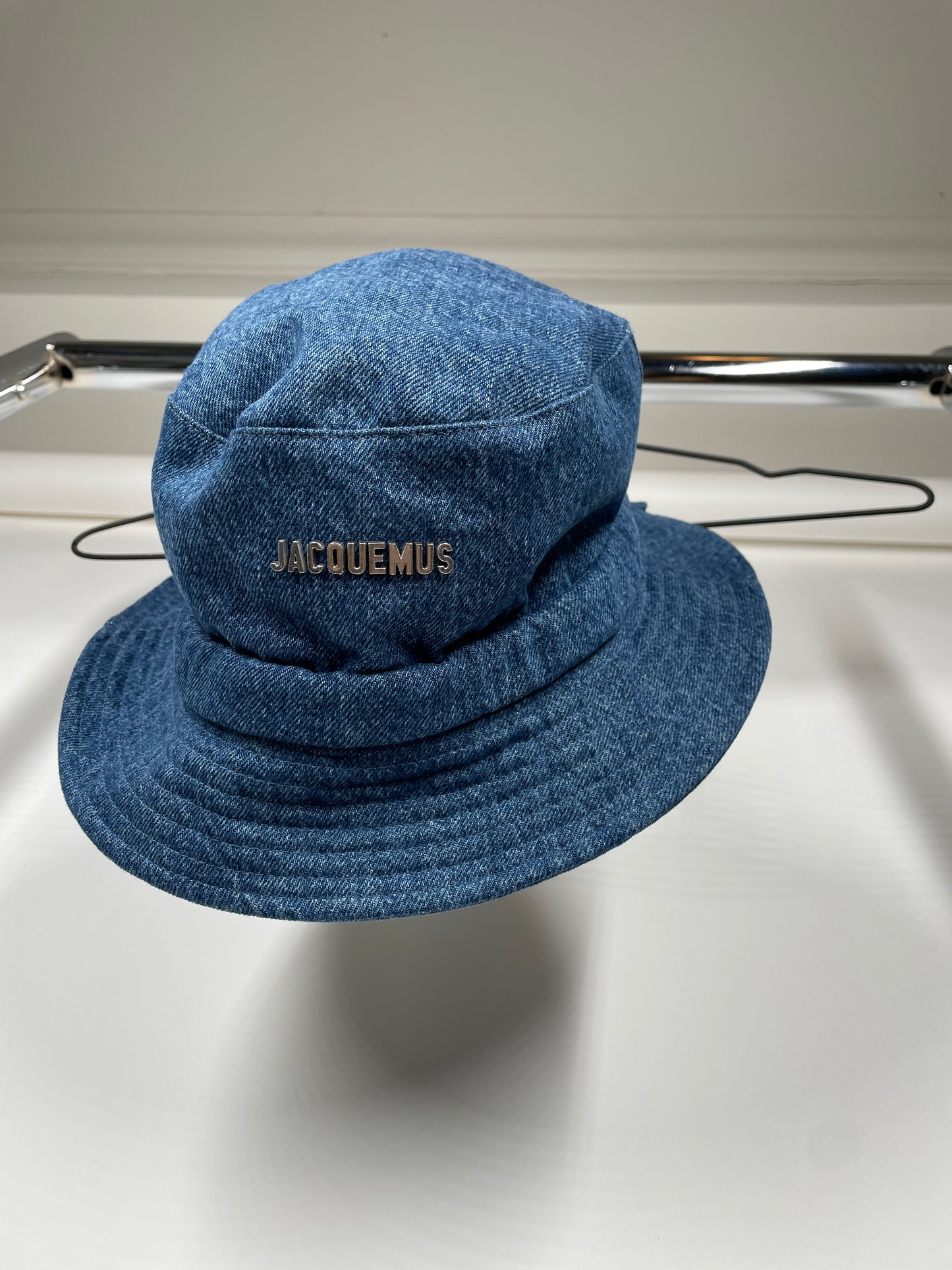 Jacquemus Gadjo Bucket Hat