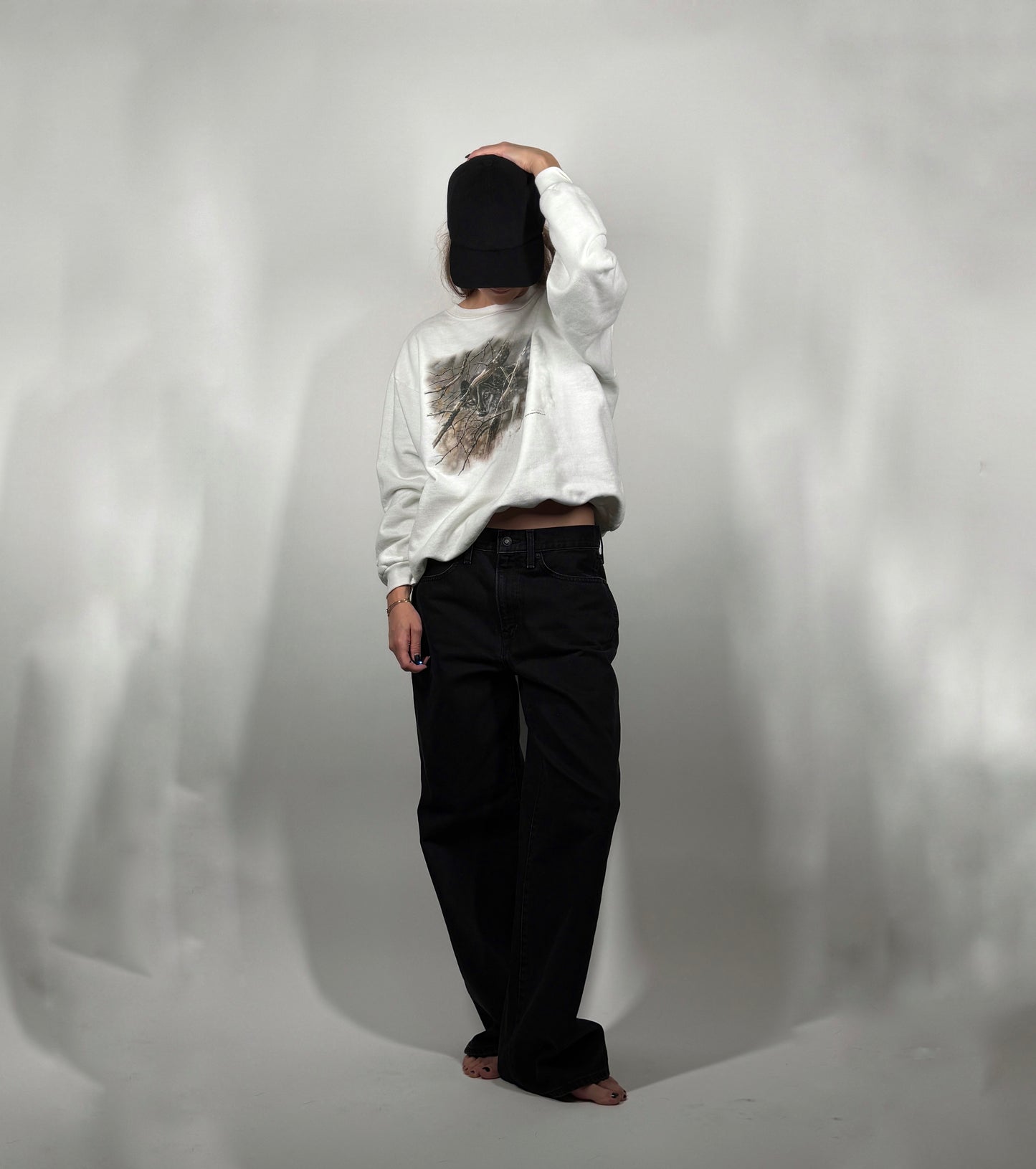 Vintage 1996 Wolf Sweatshirt — Size XL (Unisex)