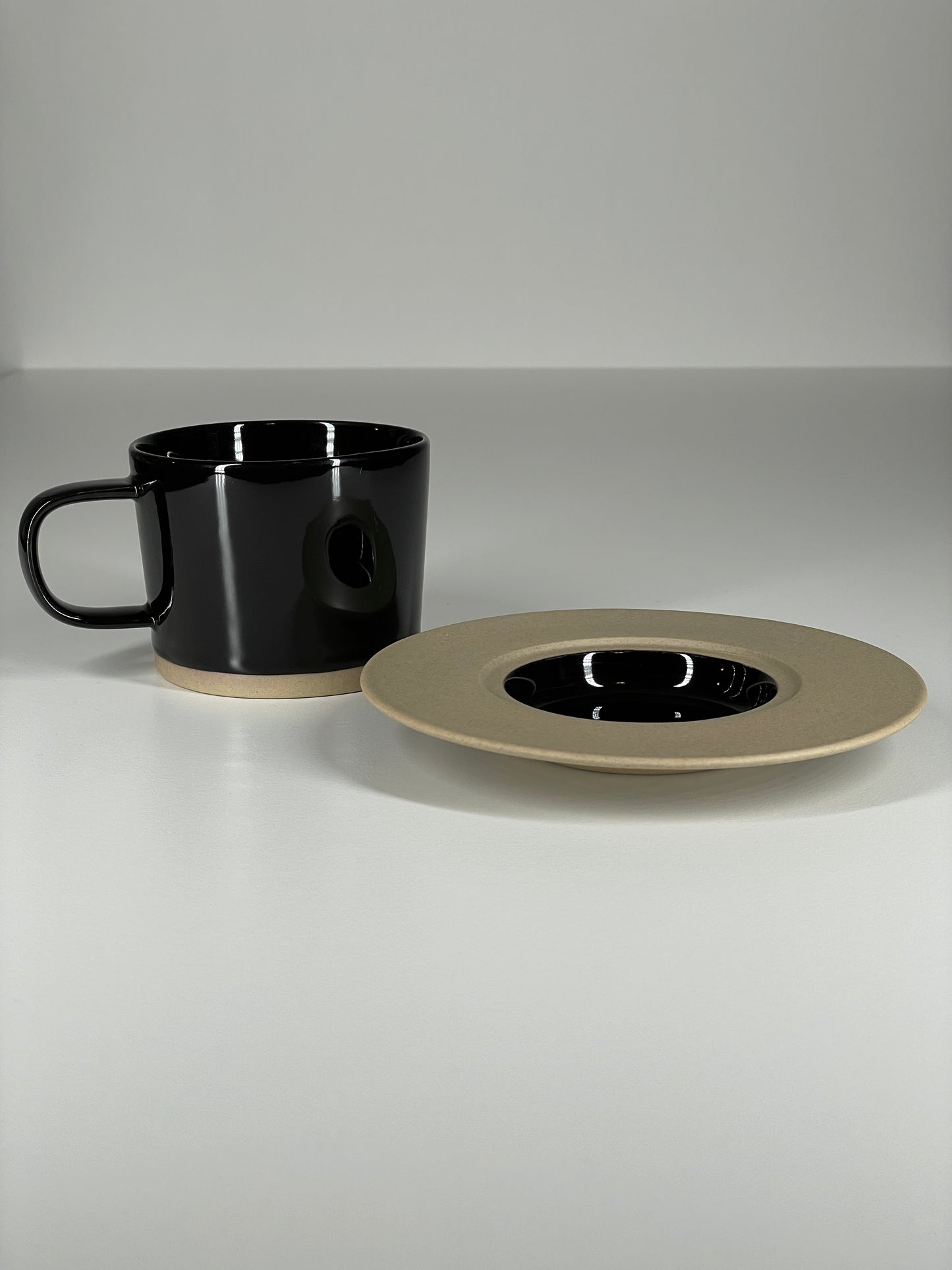 Japanese Maruasa Porcelain Mug